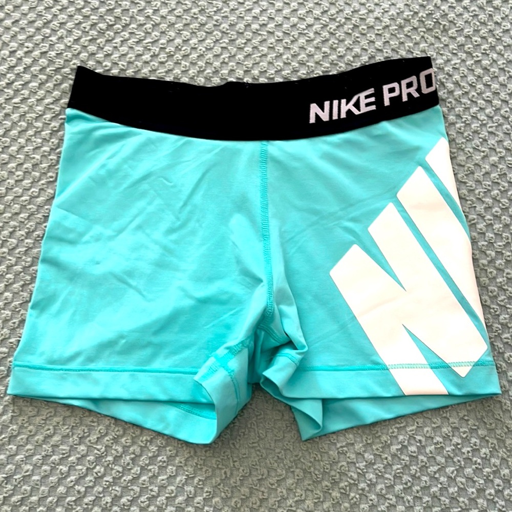 Women’s Turquoise OG Nike Pros Size Small